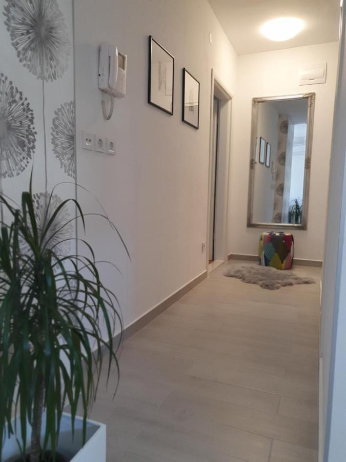 Apartment Tonka Sibenik Luaran gambar