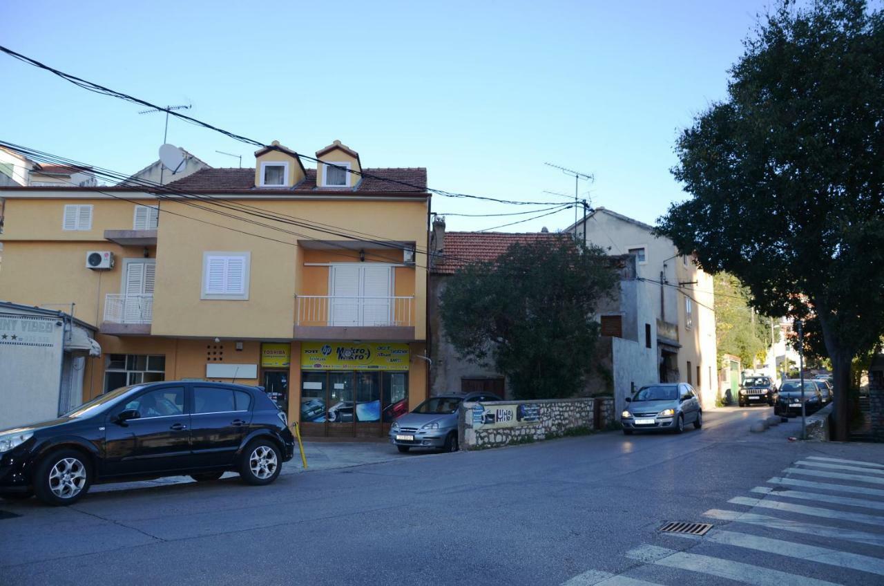 Apartment Tonka Sibenik Luaran gambar